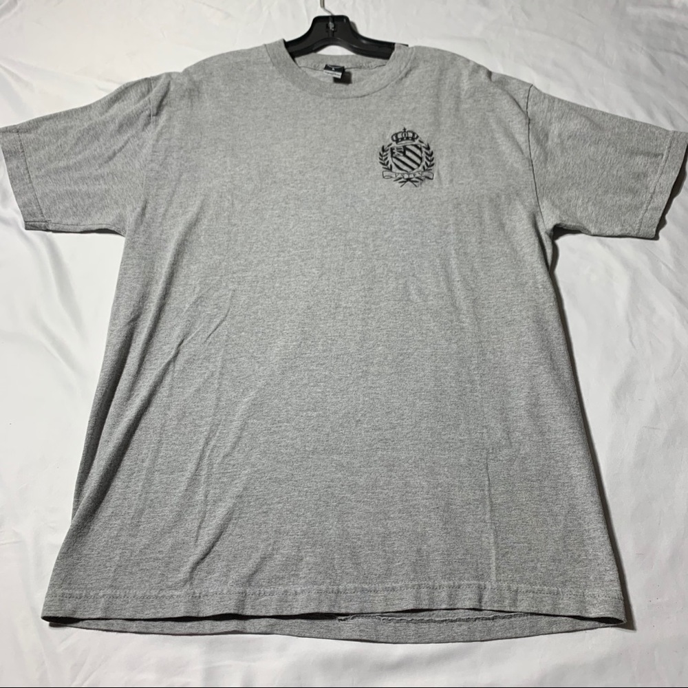 Rouge status T-shirt